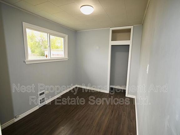 5th image of 1190 Cuddie Cres #1