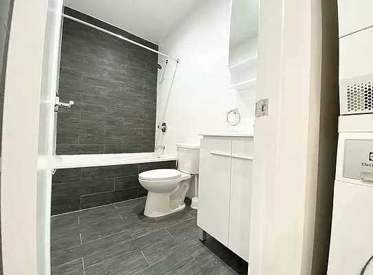 Rented by EastMount Realty LLC | media 17