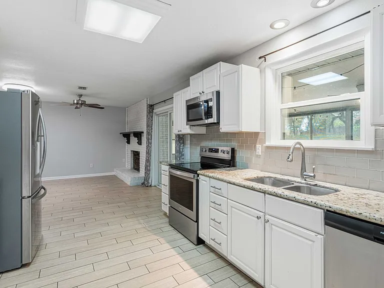3066 Rosa Del Villa Dr — Photo 16