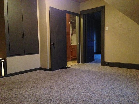 Upstairs bedrooms and full bathroom