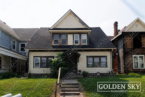 427 S Mound St Photo 1