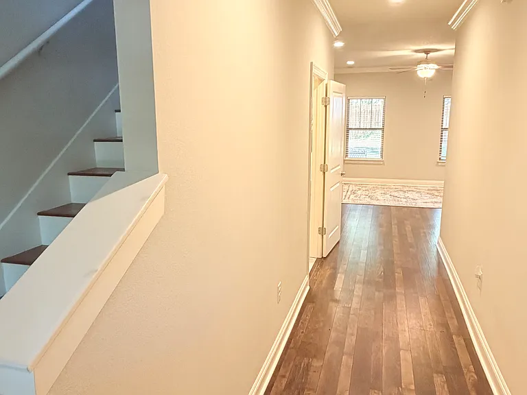 8520 Dinosaur Dr — Photo 16