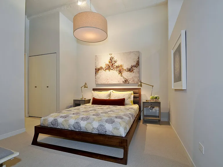 13thirteen Randolph Street Lofts — Photo 26