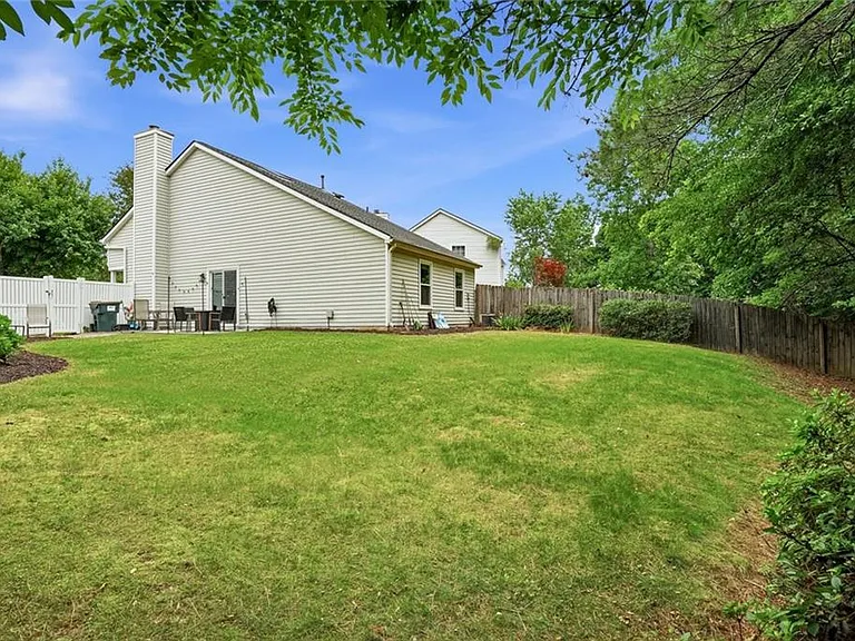 430 Feyston Ct — Photo 24