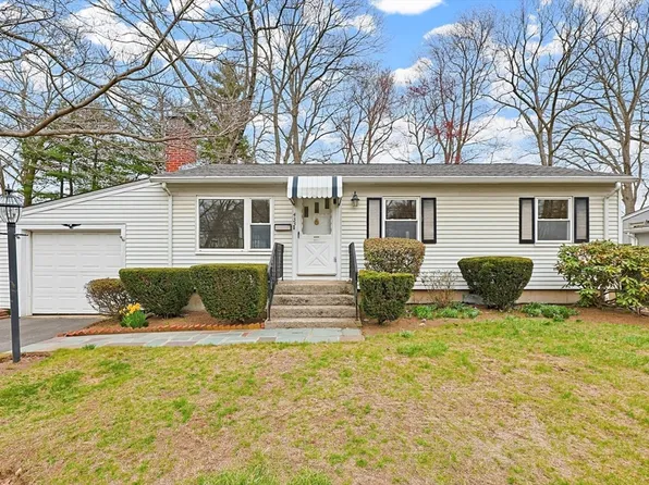 433 Winter St, Norwood, MA 02062