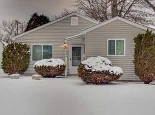 34938 Stellwagen St, Wayne, MI 48184
