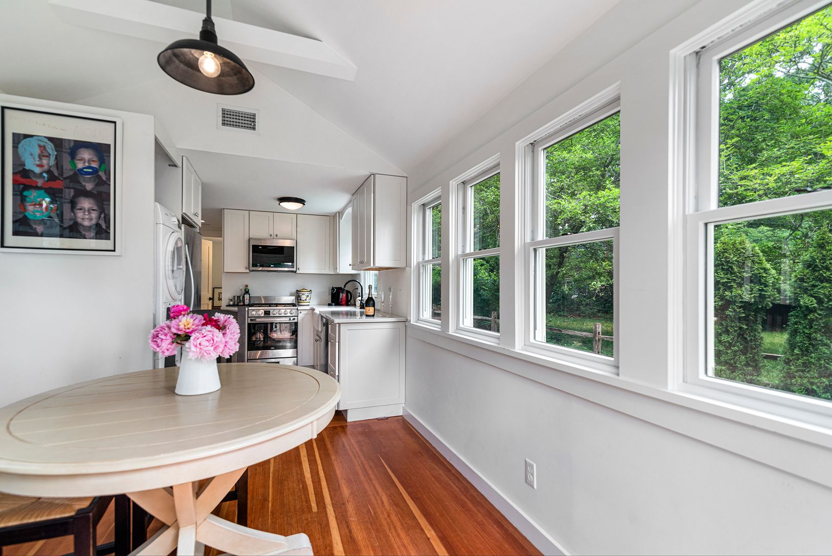  Dining/Kitchen