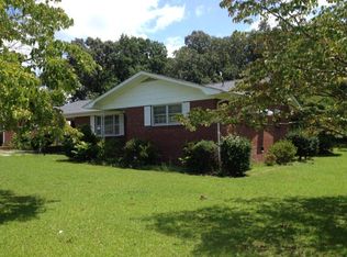 121 Hillcrest Dr, Union, SC 29379