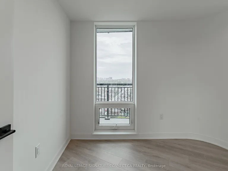 1185 Dupont St #1607 — Photo 13