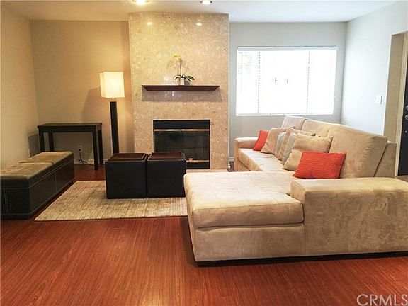 4th image of 18235 Saint Andrews Pl