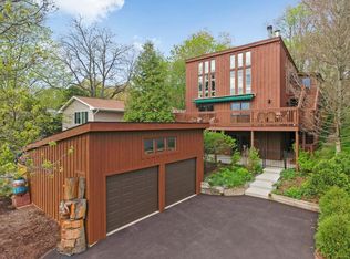 407 N Bennett St, Geneva, IL 60134