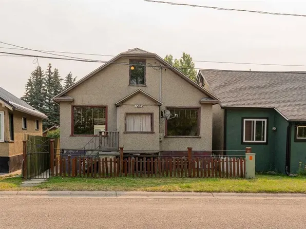 1409 W 81st St, Crowsnest Pass, AB T0K 0M0