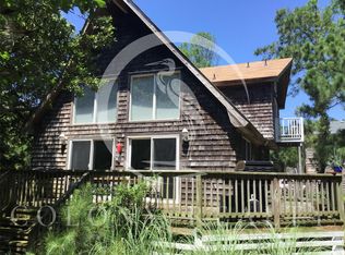 102 W Windjammer Rd, Nags Head, NC 27959