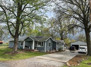 1108 N Linn St, Frontenac, KS 66763