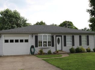101 Schenkelwood Dr, Frankfort, KY 40601