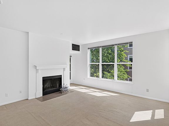 4th image of 1710 S Harbor Way #C-307