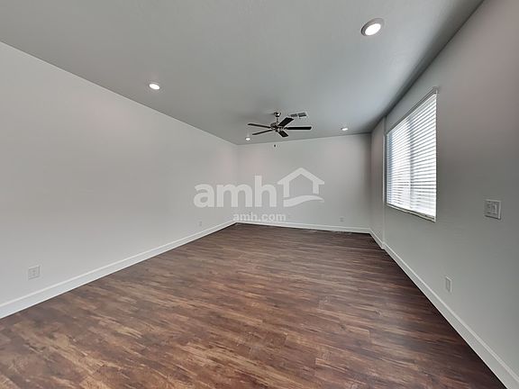 5th image of 17137 W Puget Ave