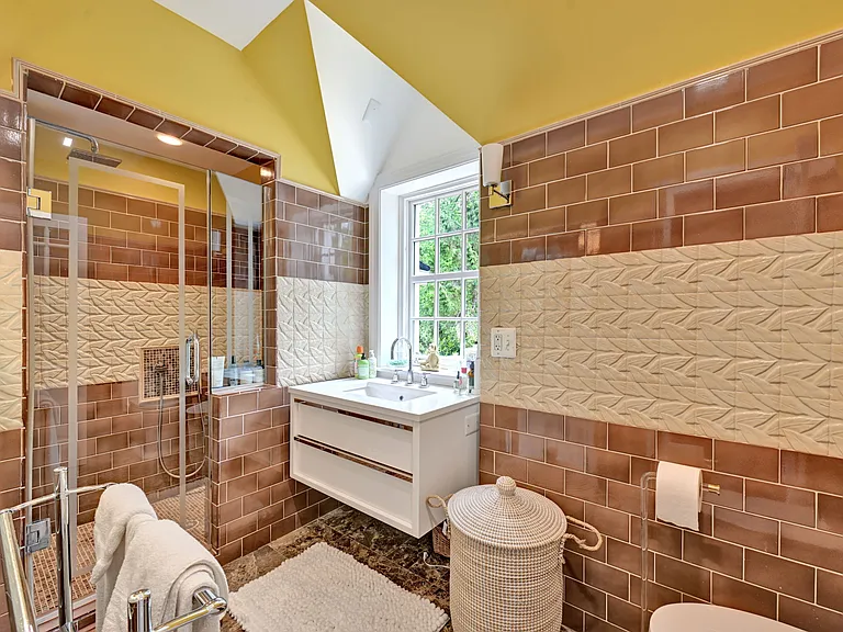 6907 Bradley Blvd — Photo 45