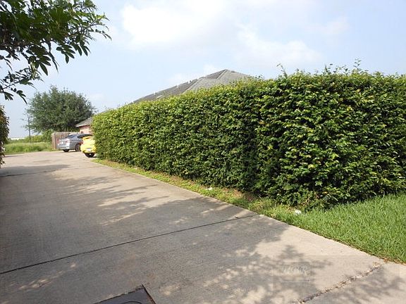 4th image of Se Glasscock Ave #1305