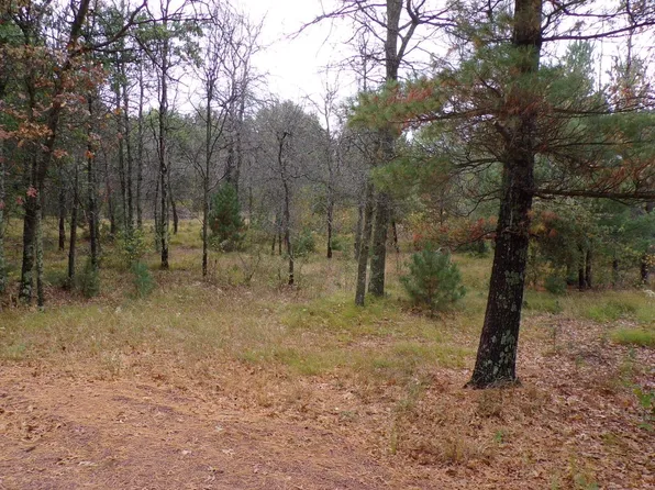 1352 Rapids Trl, Nekoosa, WI 54457
