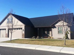 5402 W 23rd Ave, Kennewick, WA 99336