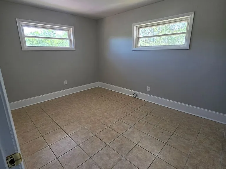 624 Sewanee St — Photo 16