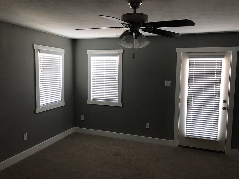 2036.5 Ruckle St — Photo 24
