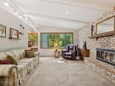 8025 Orchard Ave N, Brooklyn Park, MN, 55443