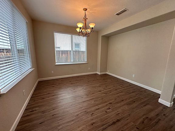 5th image of 4354 Arcadian Dr