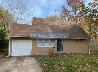 8605 Corrington Ave, Kansas City, MO 64138