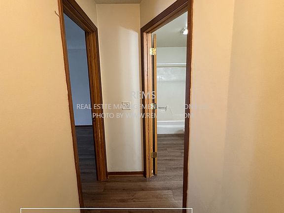 5th image of 202 Campus View Dr APT 205