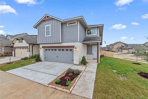 1311 McQueeny Dr Photo 1