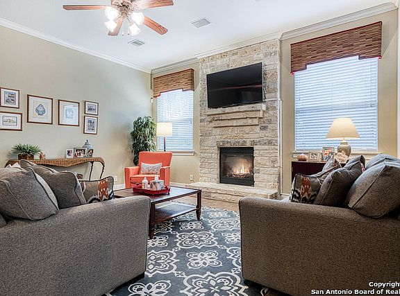 5th image of 3406 Condalia Ct