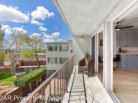 3rd image of 1867 Temple Ave #8722977