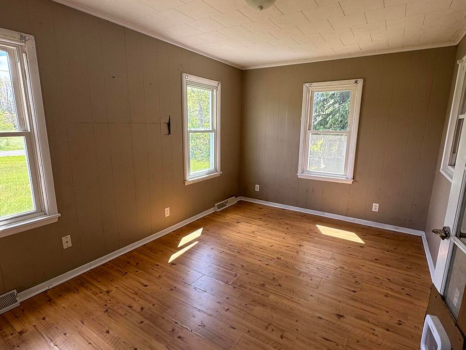 1st image of 30396 Peavine St