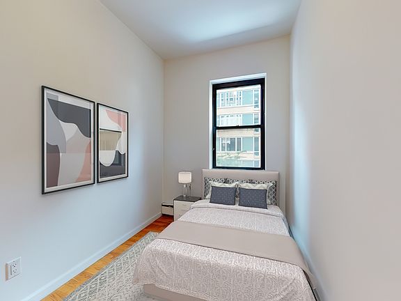 3rd image of 249 E 53rd St #3E