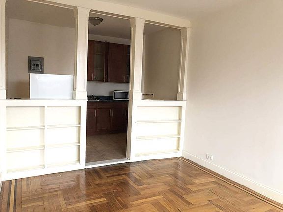 3rd image of 745 Nereid Ave APT 3D