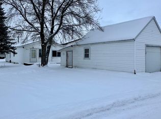 315 13th St W, International Falls, MN 56649