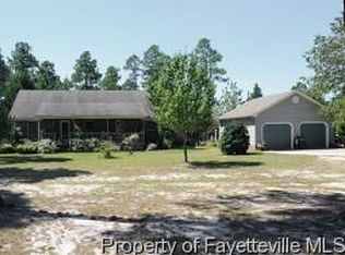 366 Venture Ln, Raeford, NC 28376
