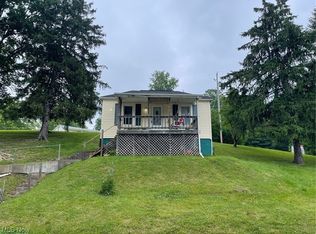 17 Merriam Ave, Zanesville, OH 43701
