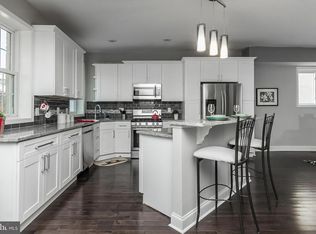 807 Brooks Ln, Baltimore, MD 21217