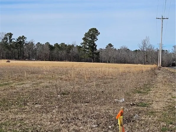 1 Odum Rd, Lumberton, NC 28360