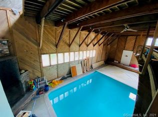 79 Broad St, Killingly, CT 06239