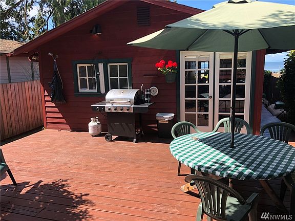 3rd image of 8068 Birch Bay Dr