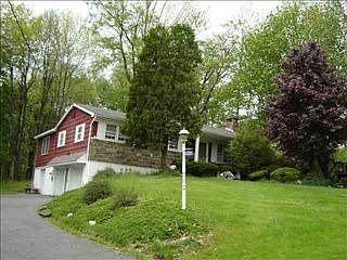 5th image of 49 Lakeview Dr
