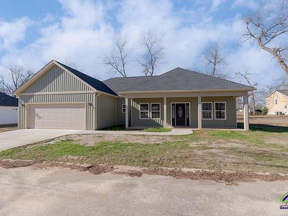 2nd image of 134 Easy St