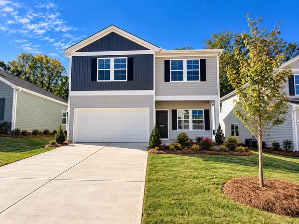 12155 Lansbury Dr, Inman, SC 29349