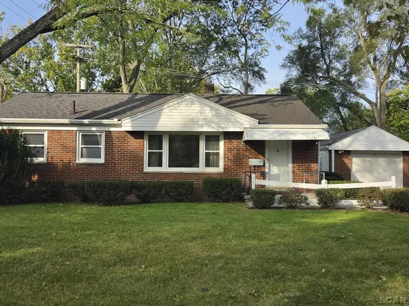 121 Maple St, Tecumseh, MI 49286
