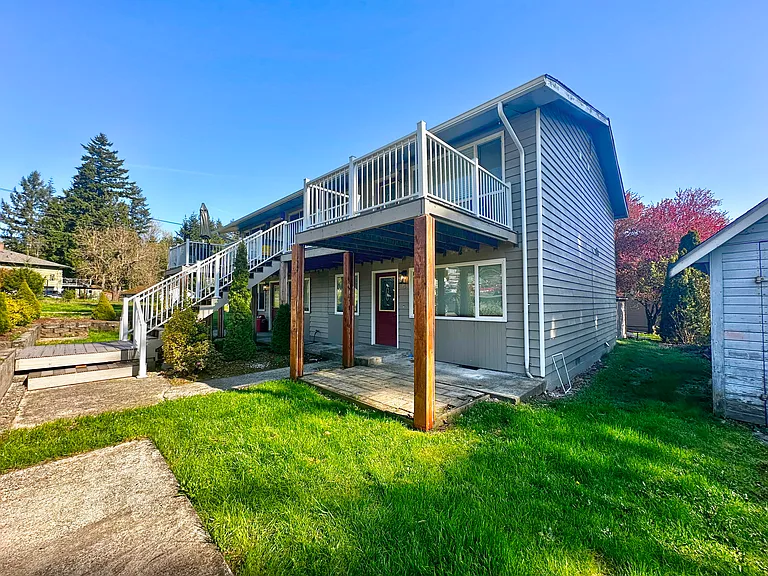 25523 Lawson St — Photo 3