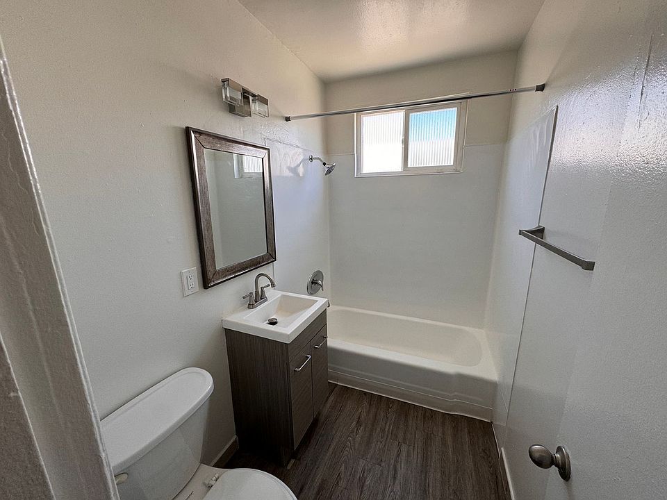 1st image of 451-465 E 55th St #9